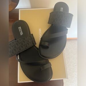 Michael Kors Black Toe Ring Sandals